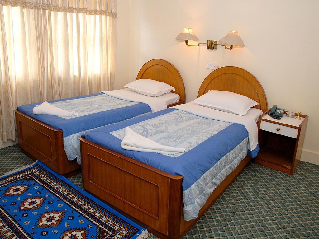 Hotel Blue Heaven Pokhara Eksteriør bilde