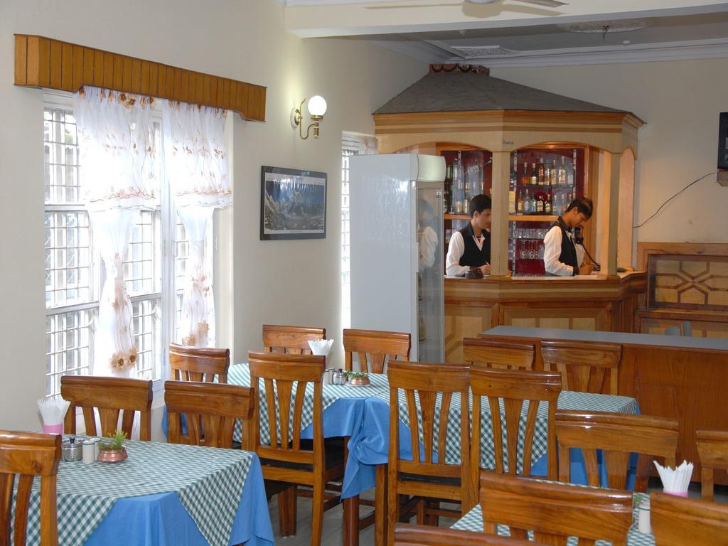 Hotel Blue Heaven Pokhara Eksteriør bilde